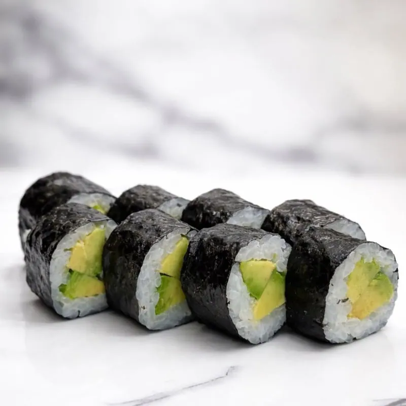 Avakado maki roll 8 ədəd