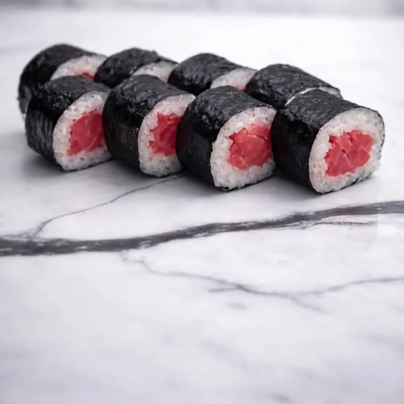 Tuna maki roll 8 ədəd