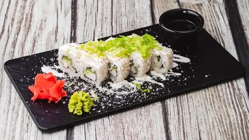 Sezar Toyuqlu Roll